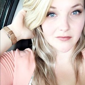 Meet your Posher, Hailey